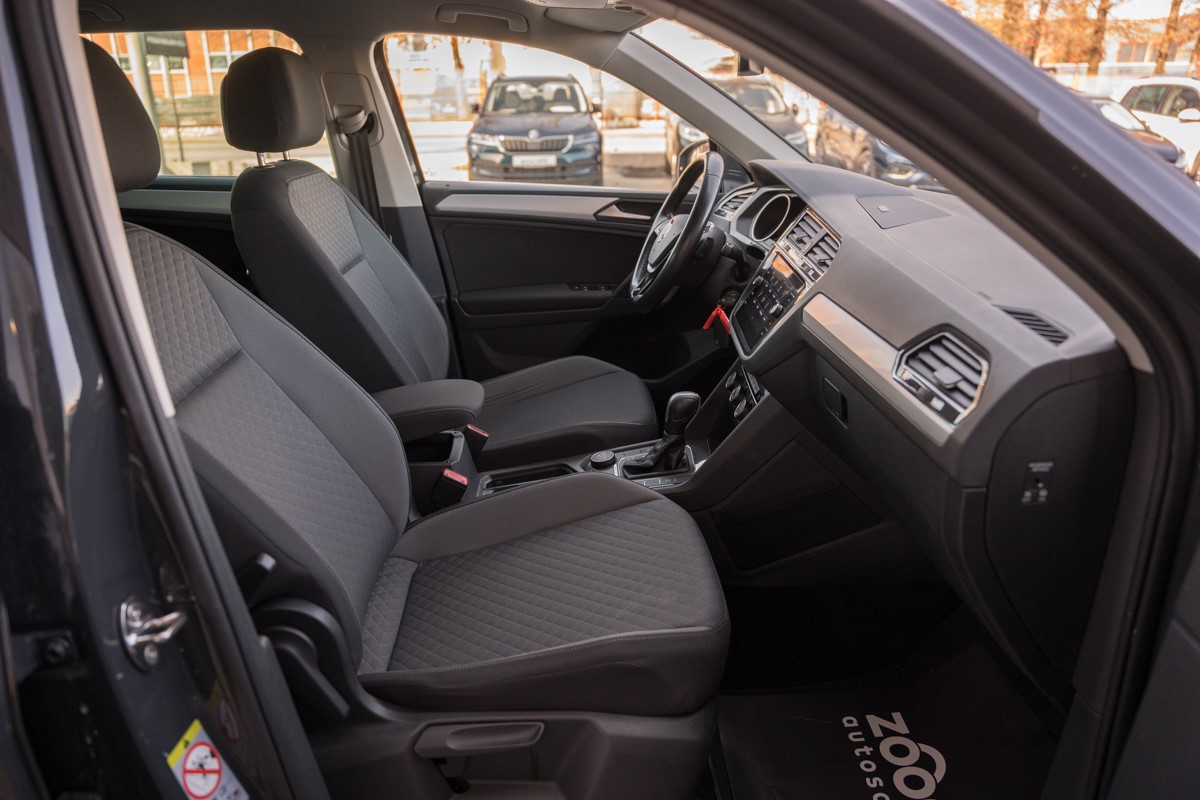 Volkswagen Tiguan
 2.0 TDI DSG 4MOTION