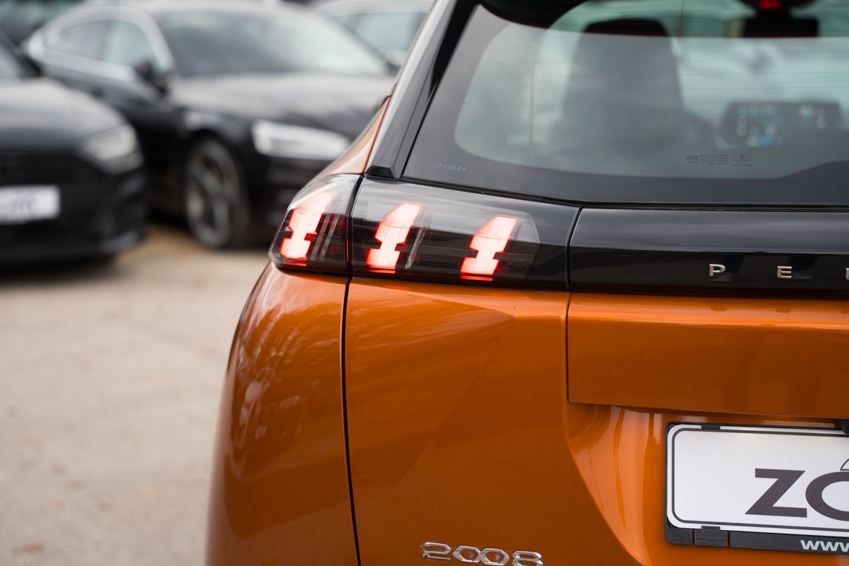 Peugeot 2008 1.2 PureTech