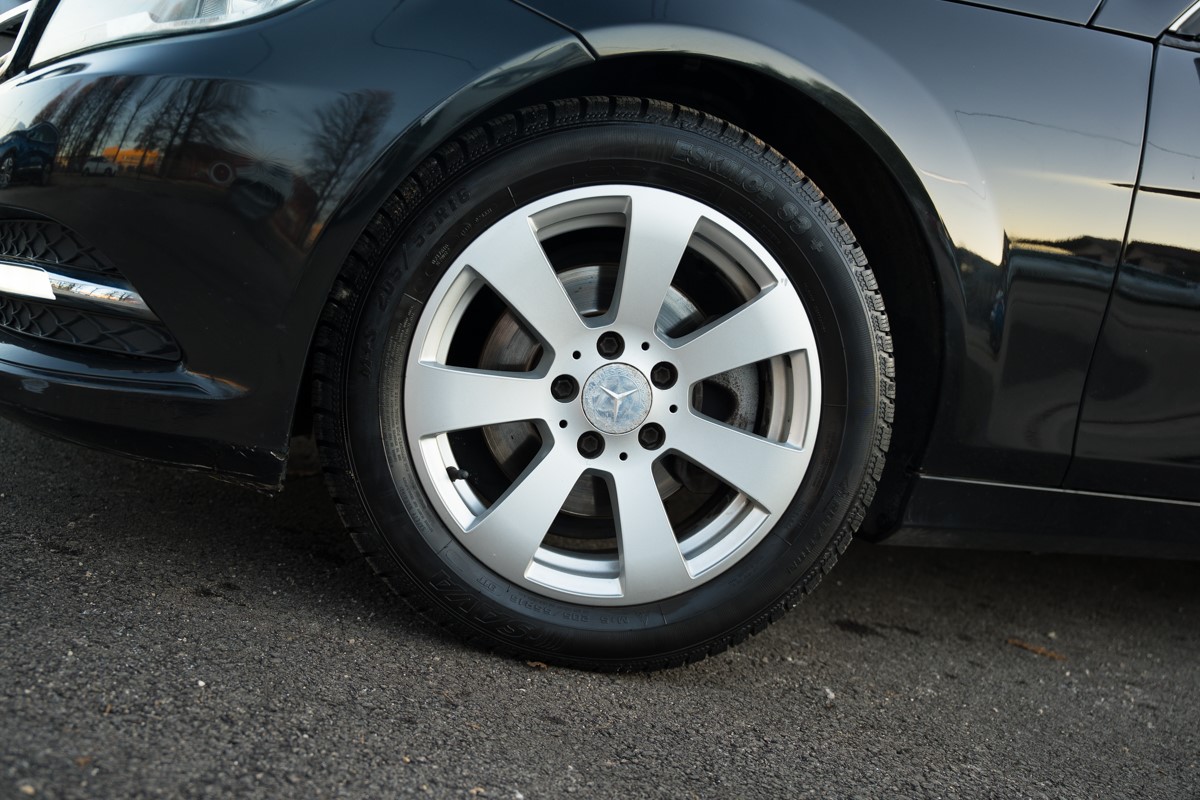 Mercedes-Benz C-Class
 180 CDI