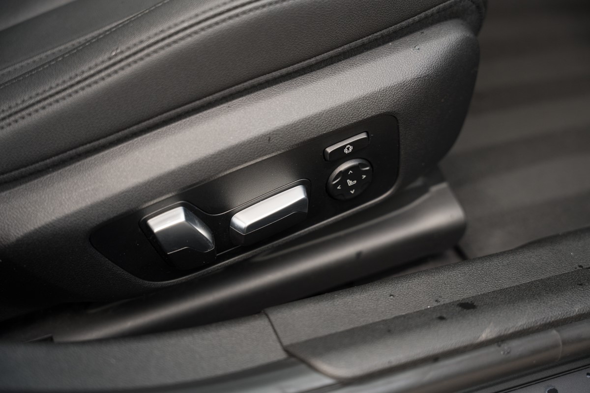 BMW
 3-Series 318 D