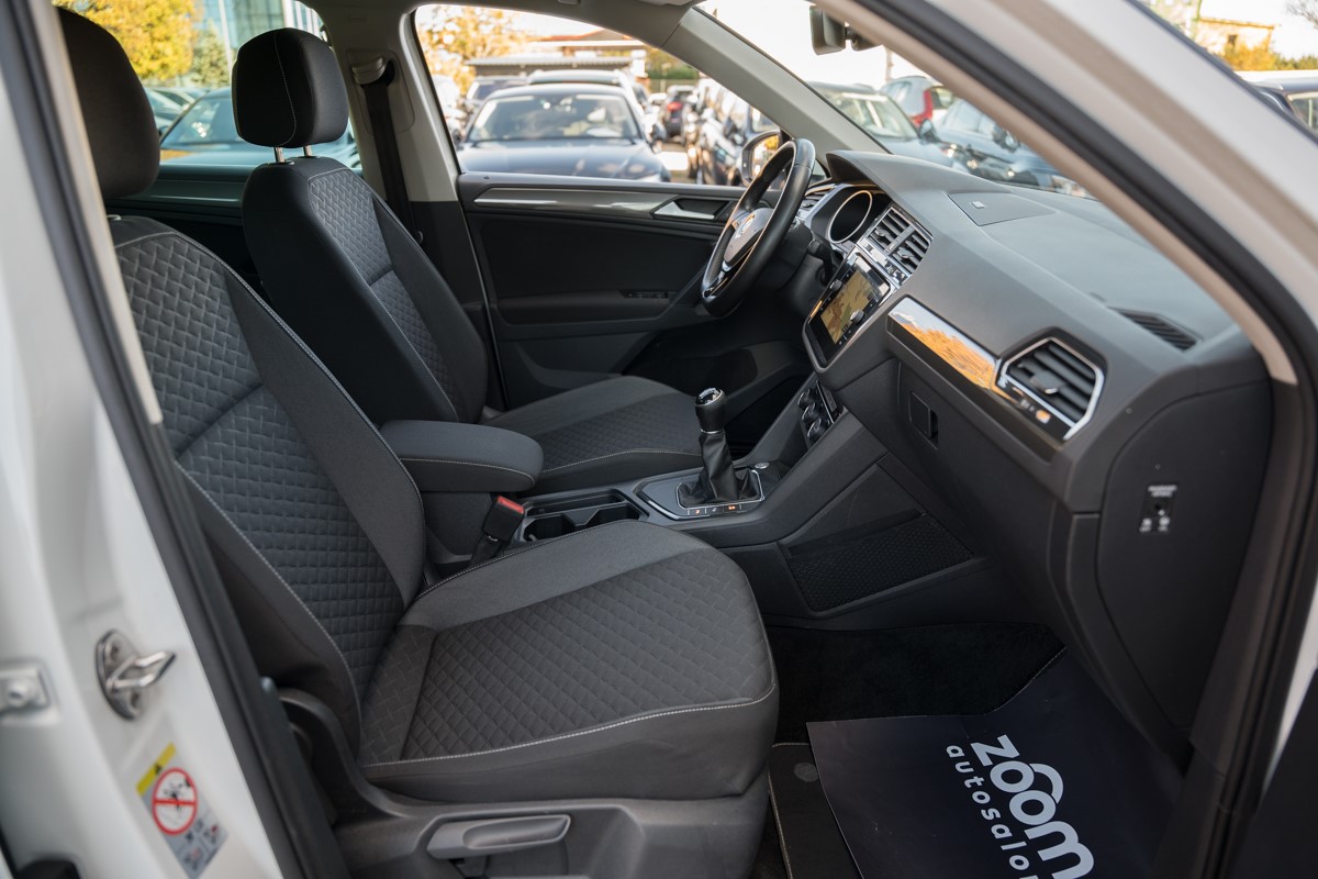 Volkswagen Tiguan
 2.0 TDI 