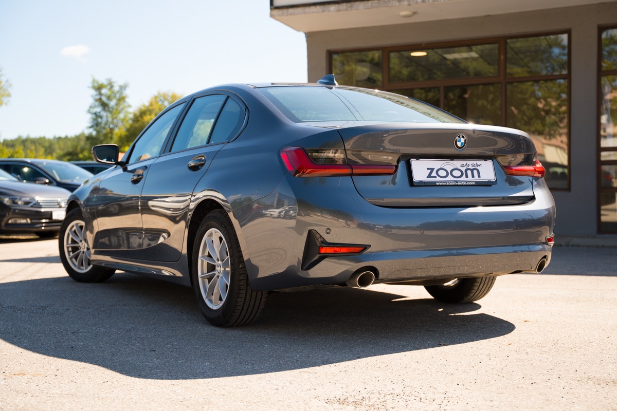BMW
 3-Series 318 D
