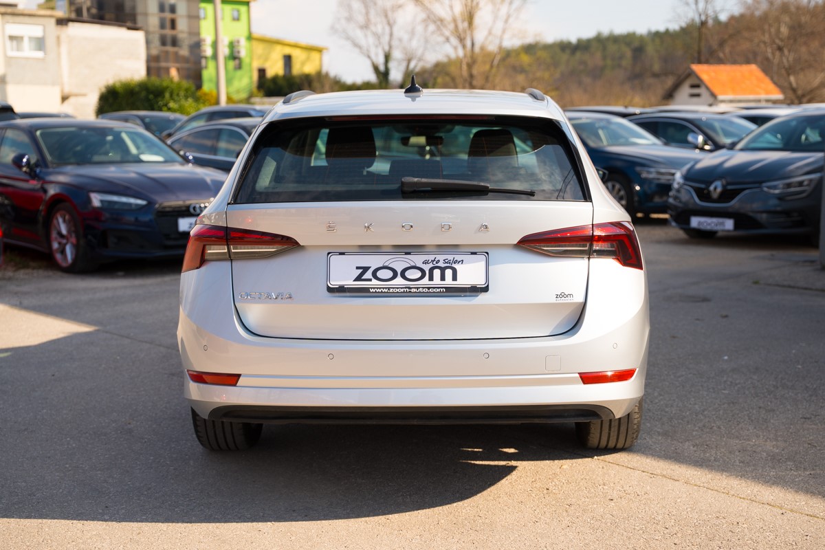 Škoda Octavia Combi 2.0 TDI DSG