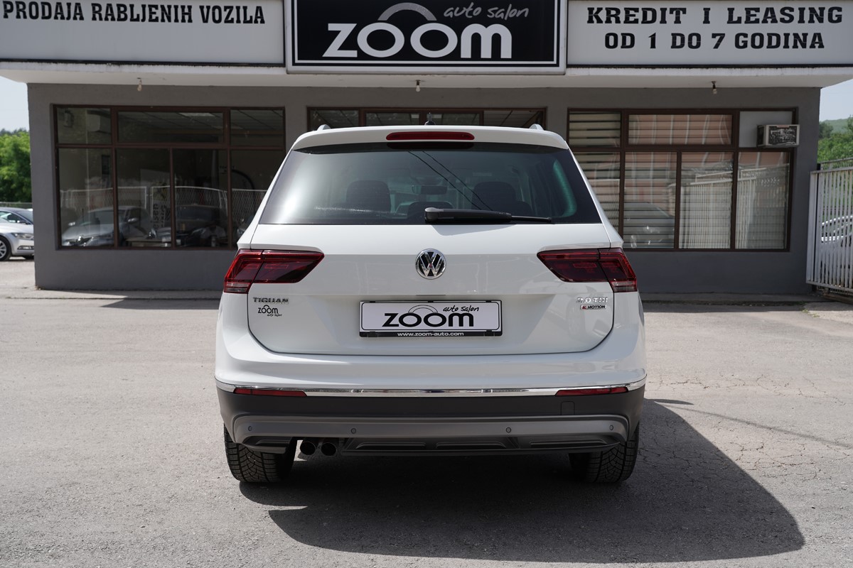 Volkswagen Tiguan
 2.0 TDI  BMT 4MOTION  Virtual Dashboard 