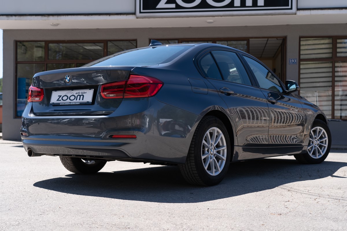 BMW
 3-Series 316D BUSINESS 