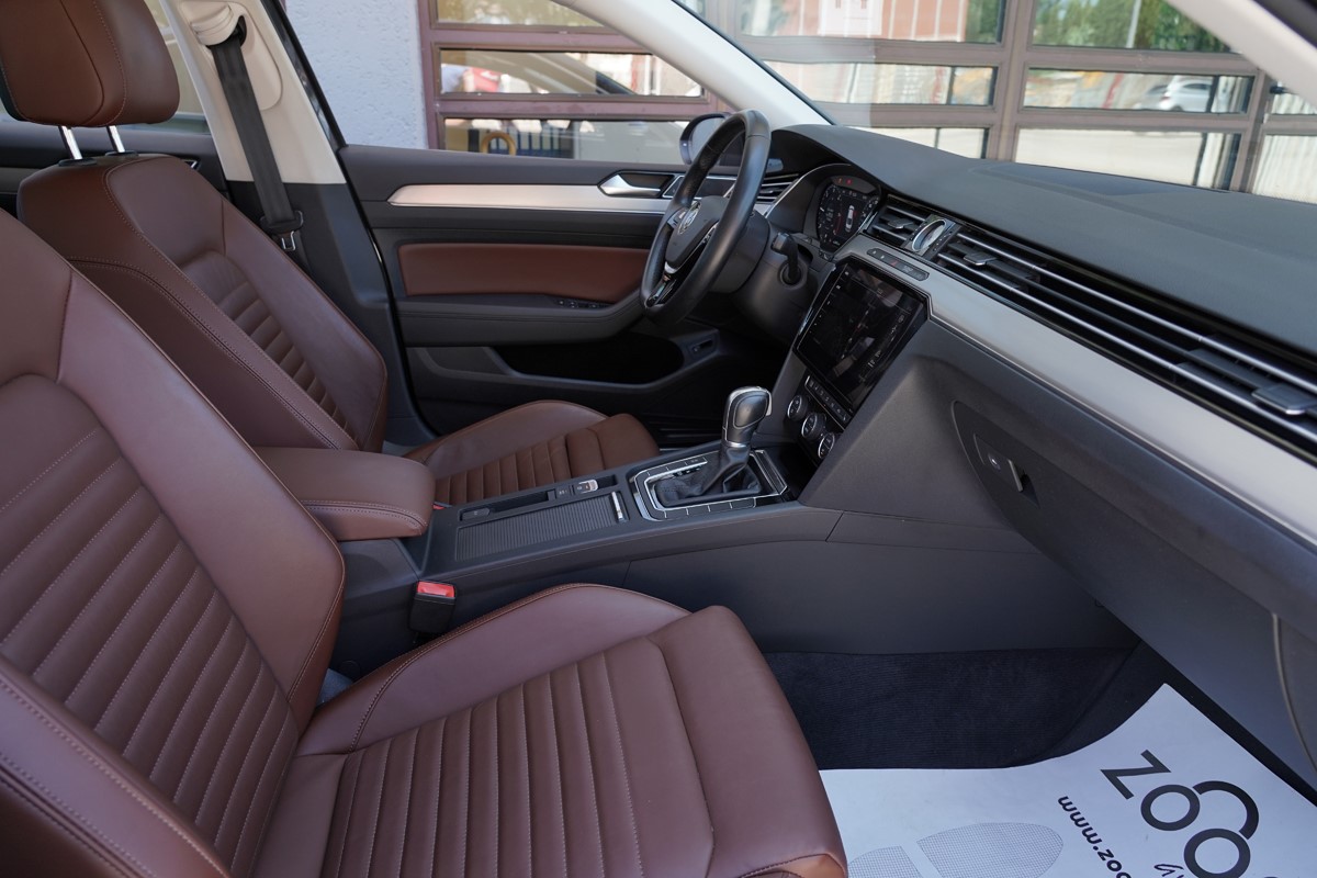 Volkswagen Passat 2.0 TDi DSG Carat Exclusive
