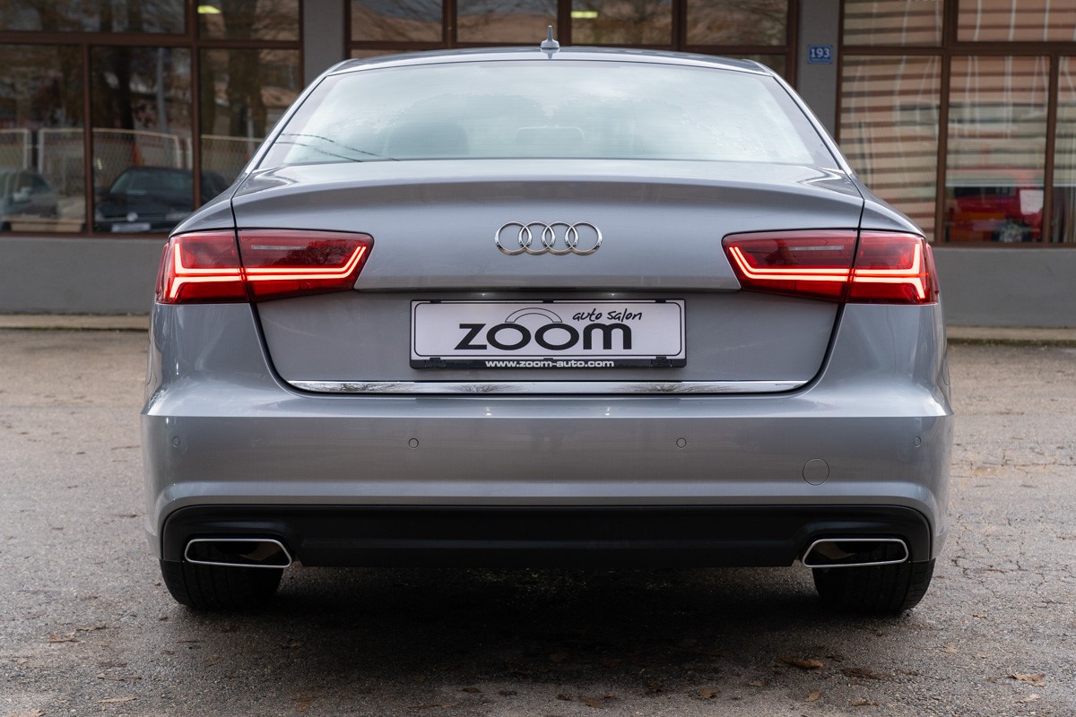 Audi A6
 2.0 TDi Ultra S-tronic