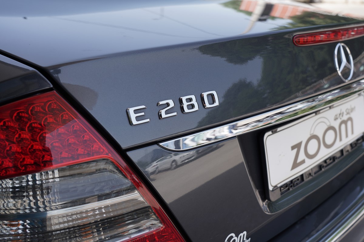 Mercedes-Benz E-Class
 E 280 CDI
