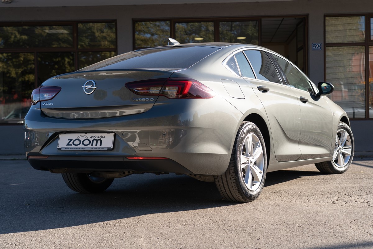Opel Insignia 1,6 CDTI