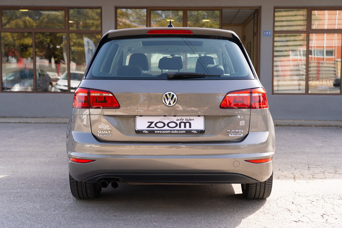 Volkswagen Golf SPORTSVAN  2.0 TDI HIGHLINE