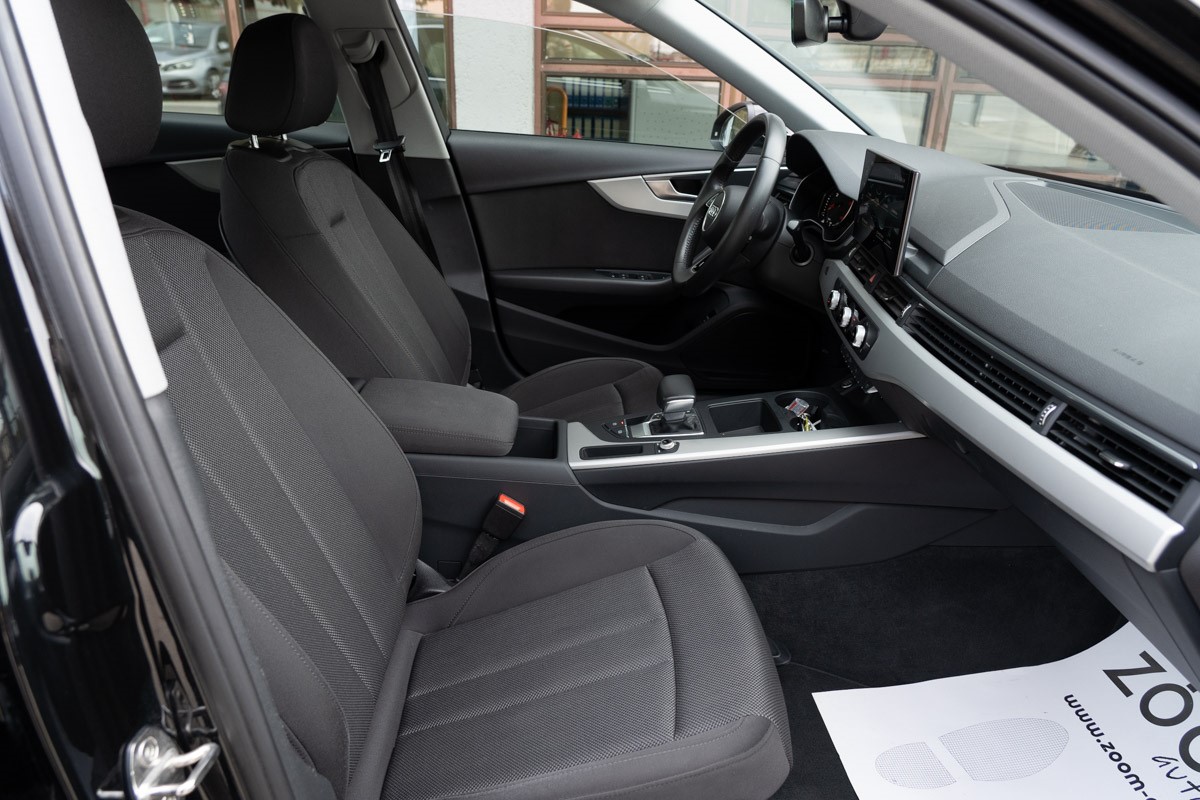 Audi A4
 2,0 TDI