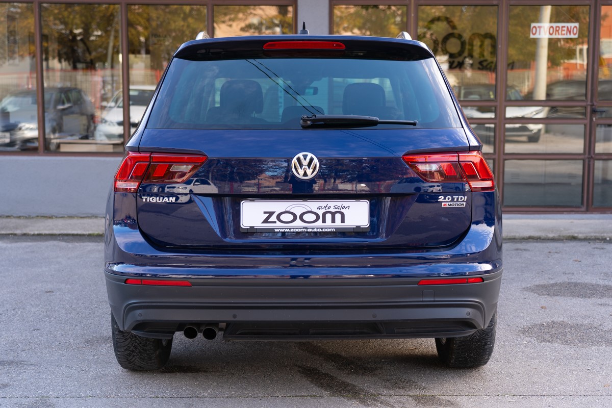 Volkswagen Tiguan
 2,0 TDI 4Motion