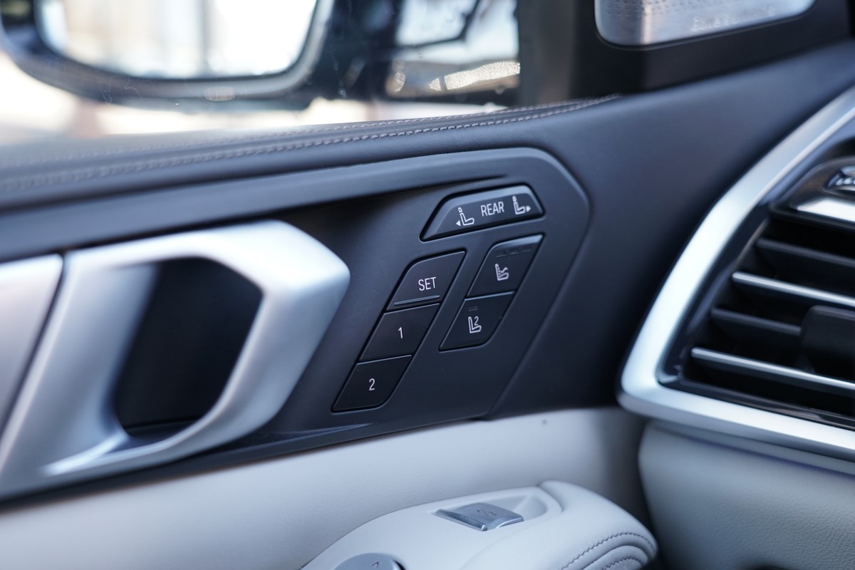 BMW
 X7 XDRIVE M50D