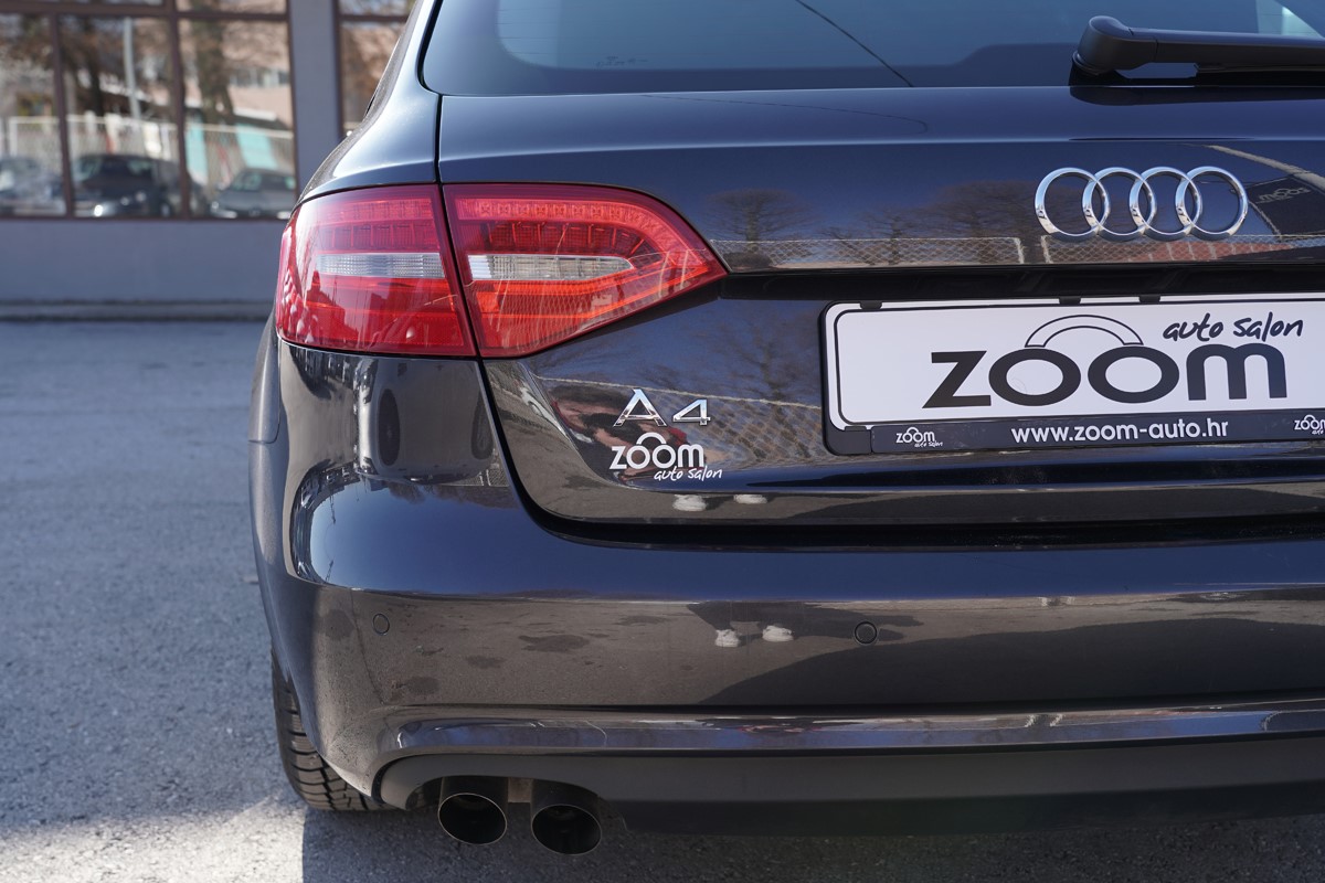 Audi A4
 2.0 TDI