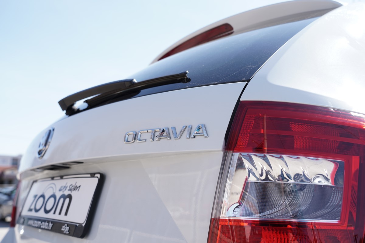 Škoda Octavia Combi 2.0 TDI  DSG