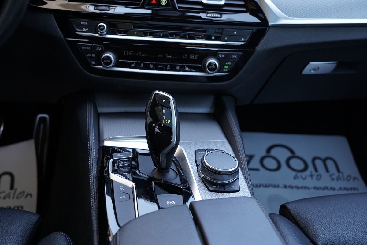BMW
 5-Series 530XD M-Sport