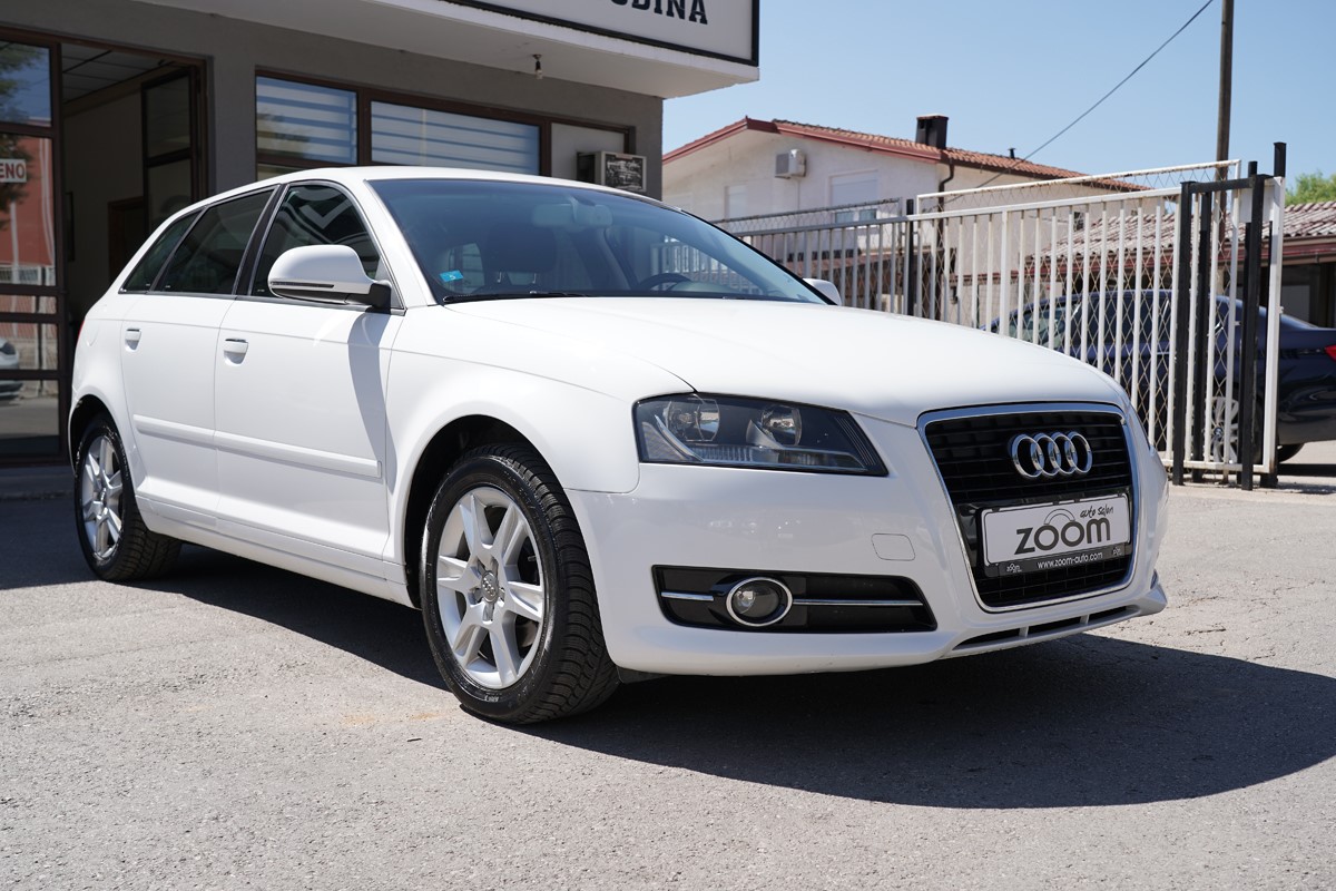 Audi A3
 1,6 TDI