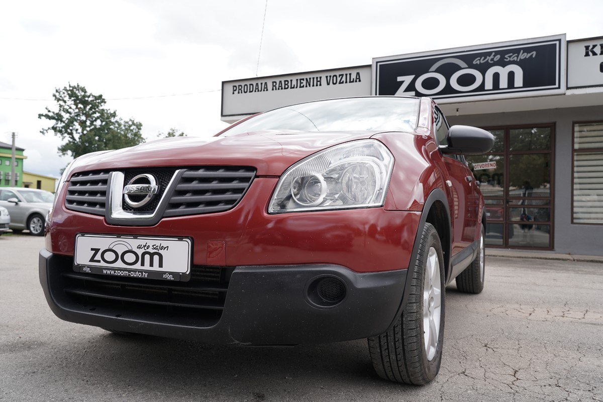 Nissan
 Qashqai 1.5 DCI