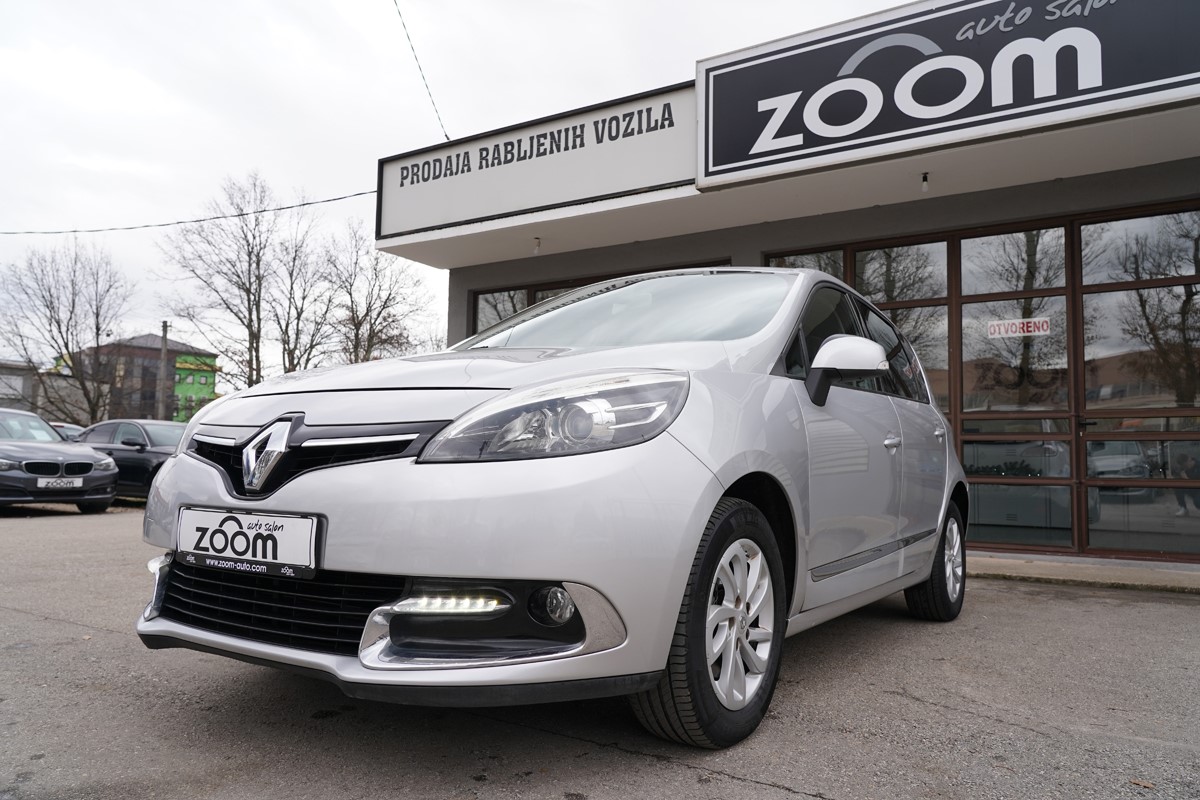 Renault Scenic 1.5 DCI
