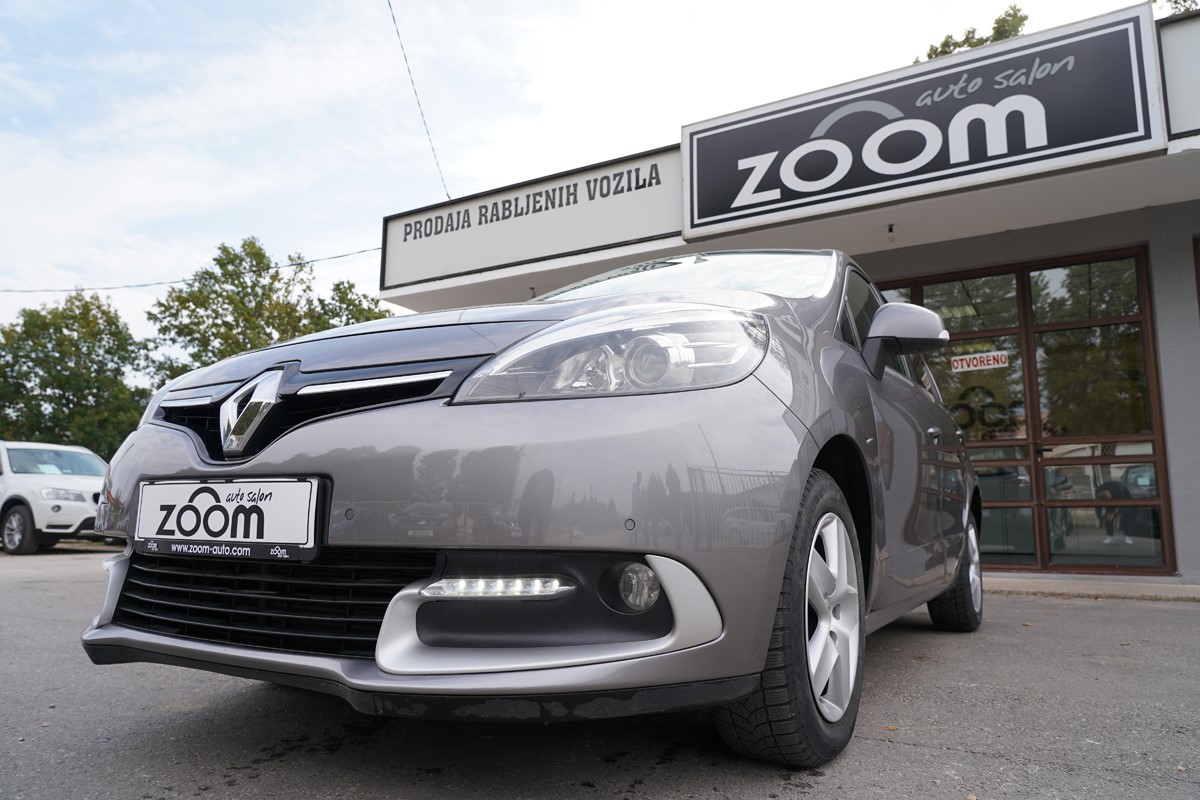 Renault Scenic 1.5 DCI