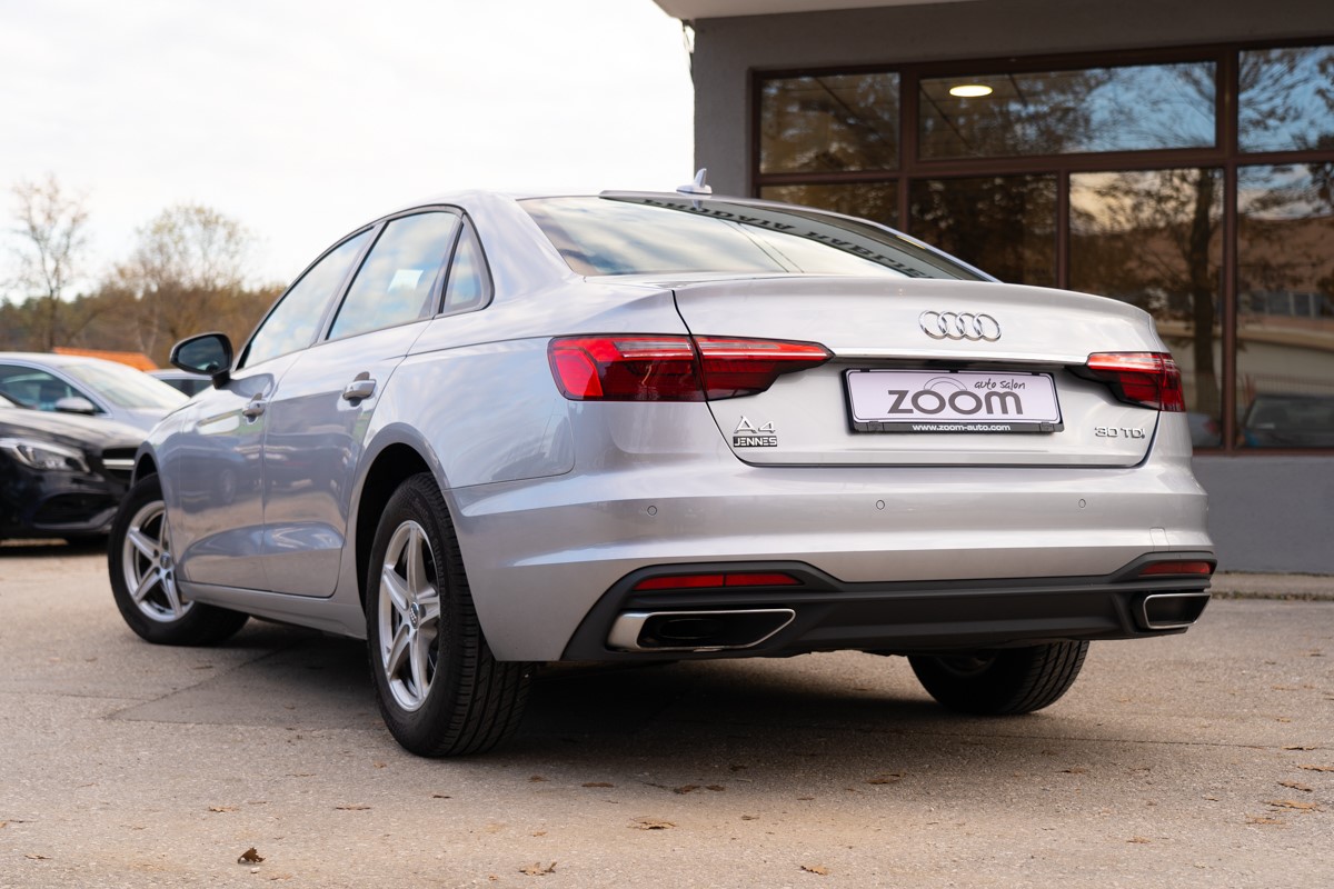 Audi A4
 2,0 TDI