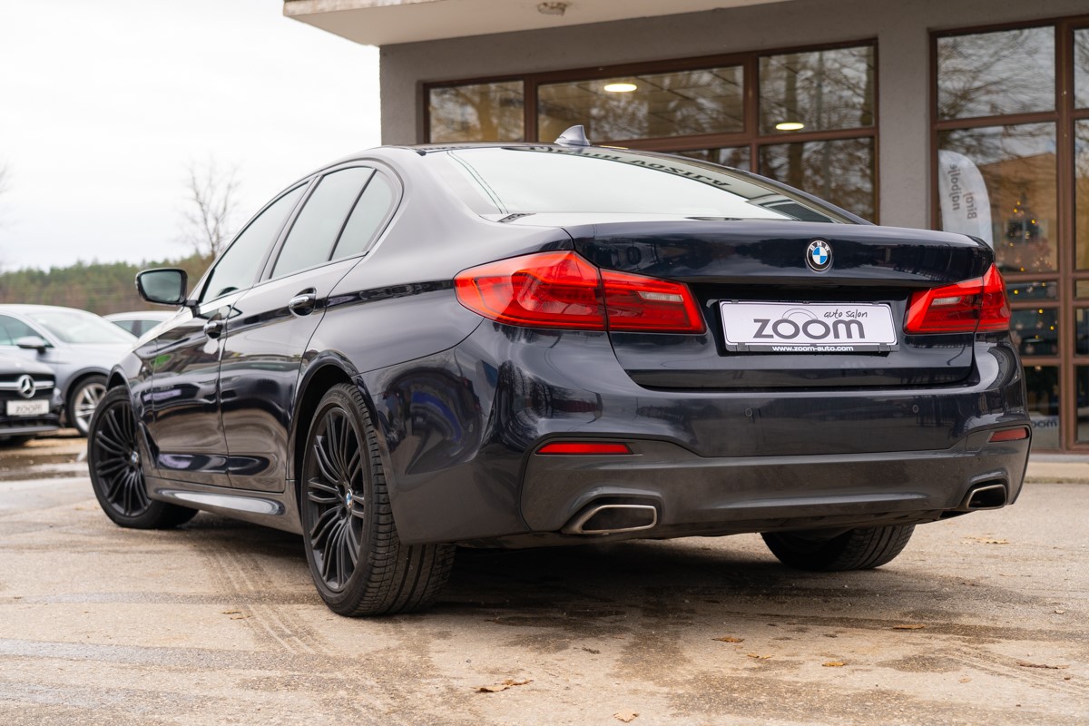 BMW
 5-Series 530 X Drive
