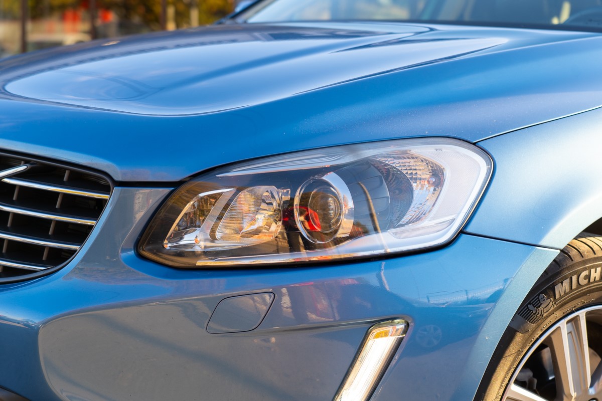 Volvo
 XC60 D4