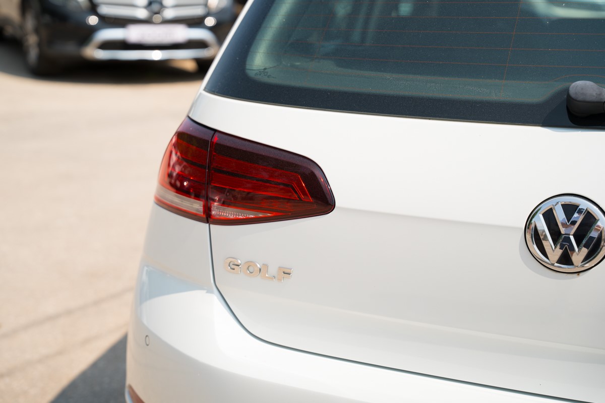 Volkswagen Golf 1.6 TDI 
