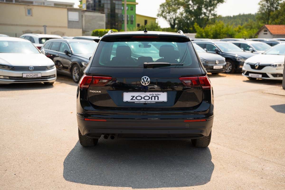 Volkswagen Tiguan
 2.0 TDI