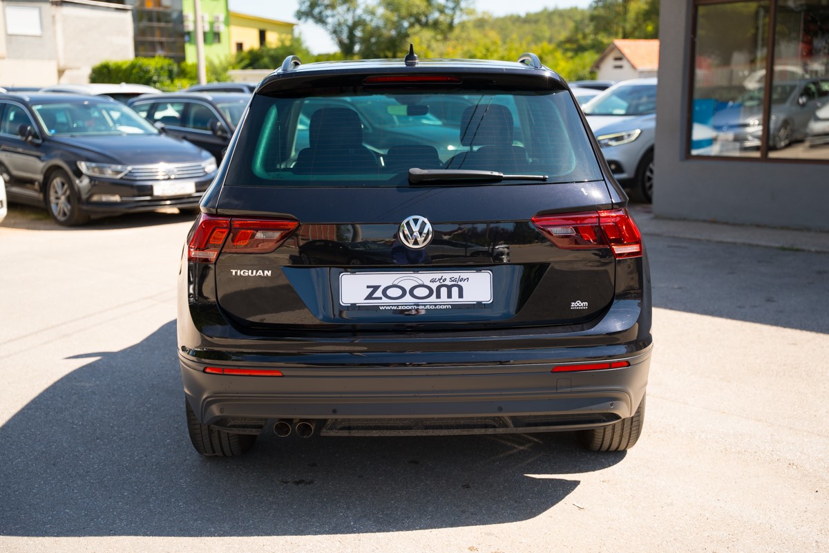 Volkswagen Tiguan
 2.0 TDI