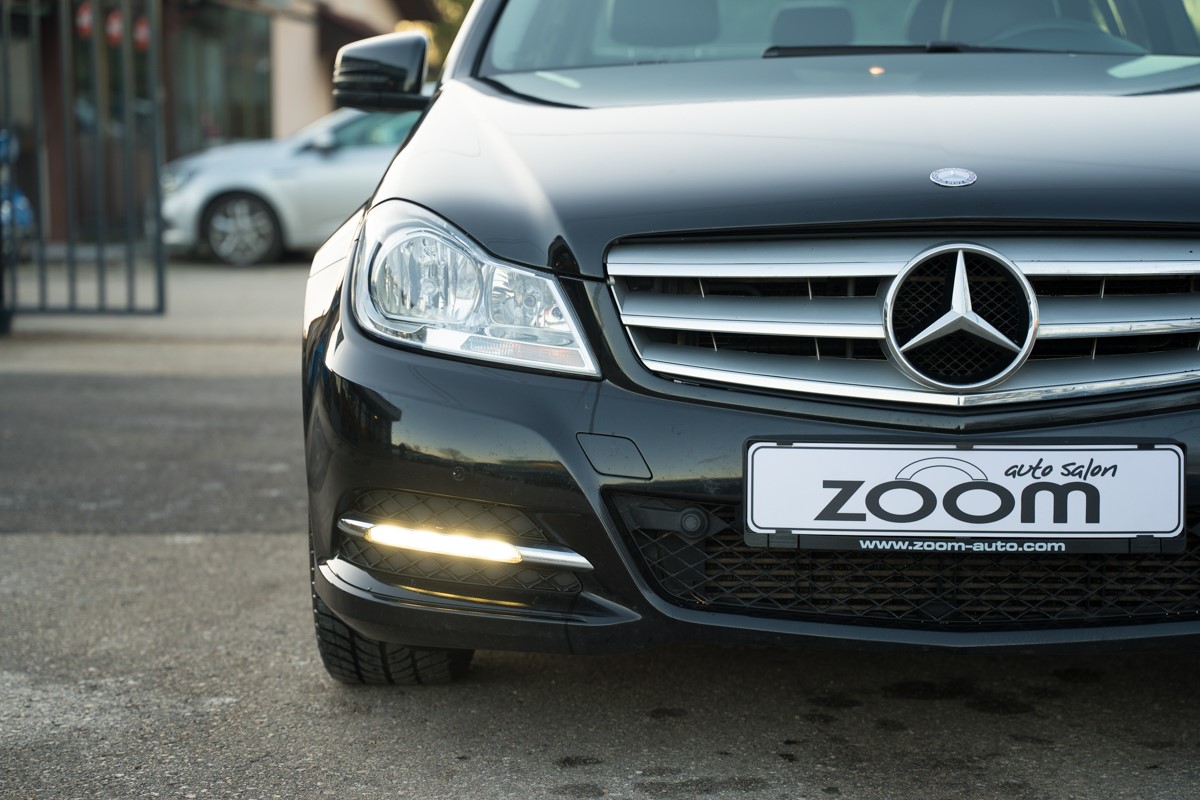 Mercedes-Benz C-Class
 180 CDI