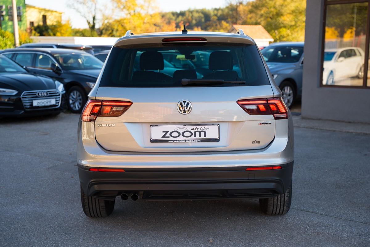 Volkswagen Tiguan
 2.0 TDI DSG 4MOTION
