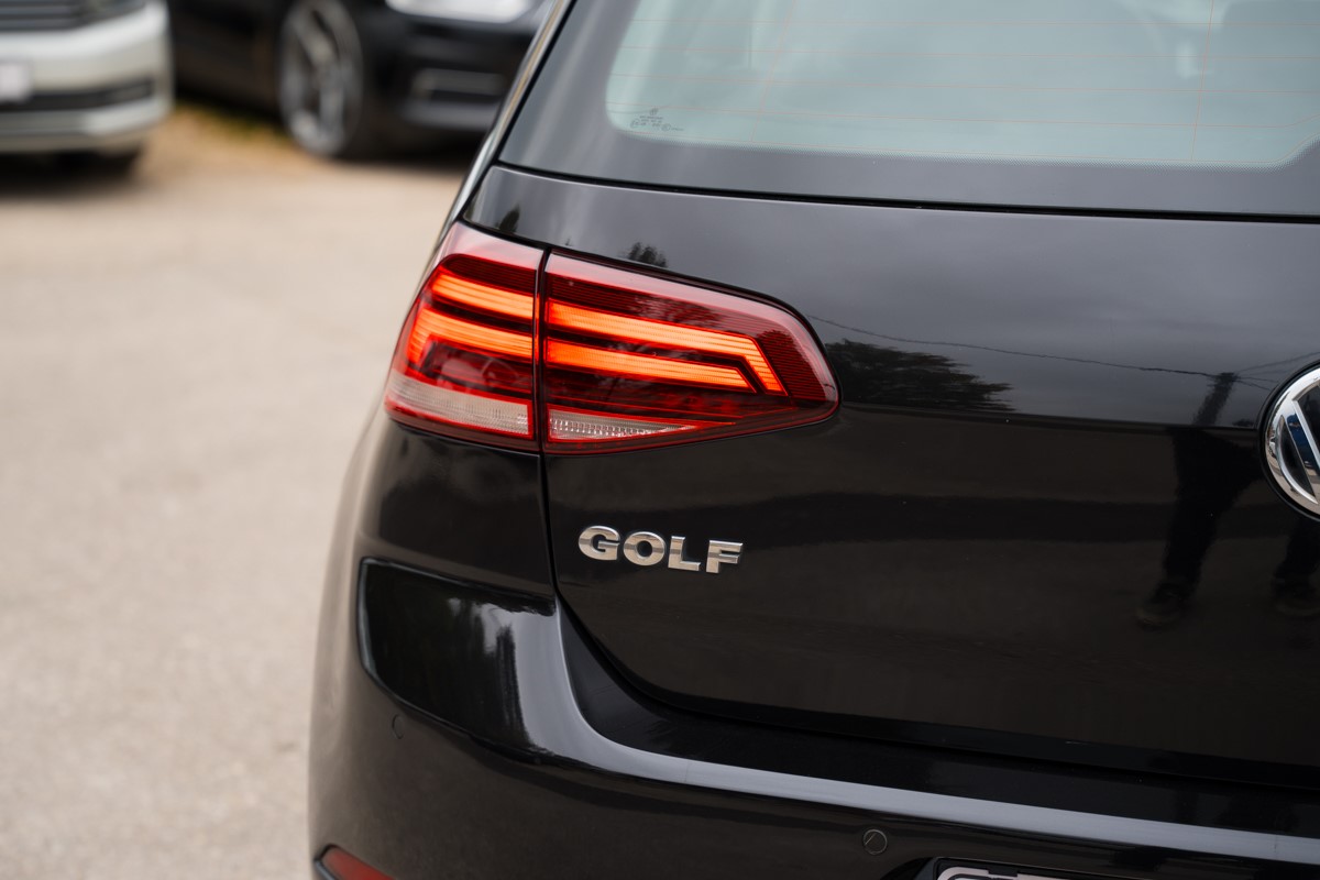 Volkswagen Golf 1.6 TDI DSG