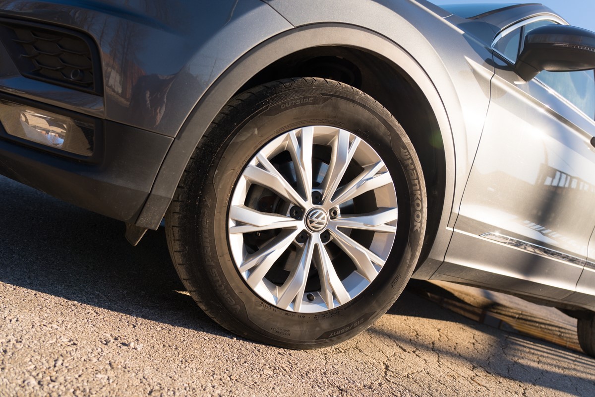 Volkswagen Tiguan
 2.0TDI DSG 4X4