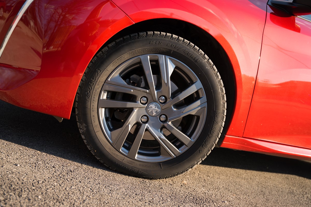 Peugeot 208 1.5 BlueHDI