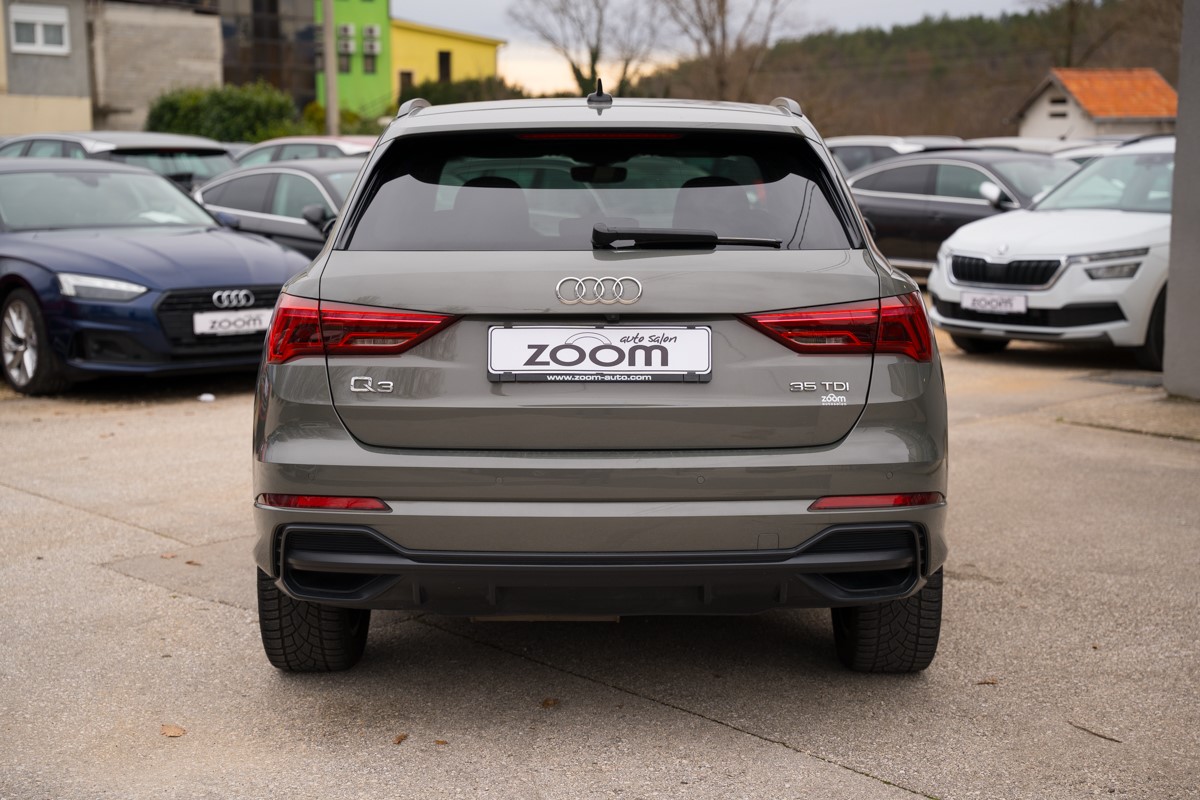 Audi Q3 35 TDI S line S-tronic