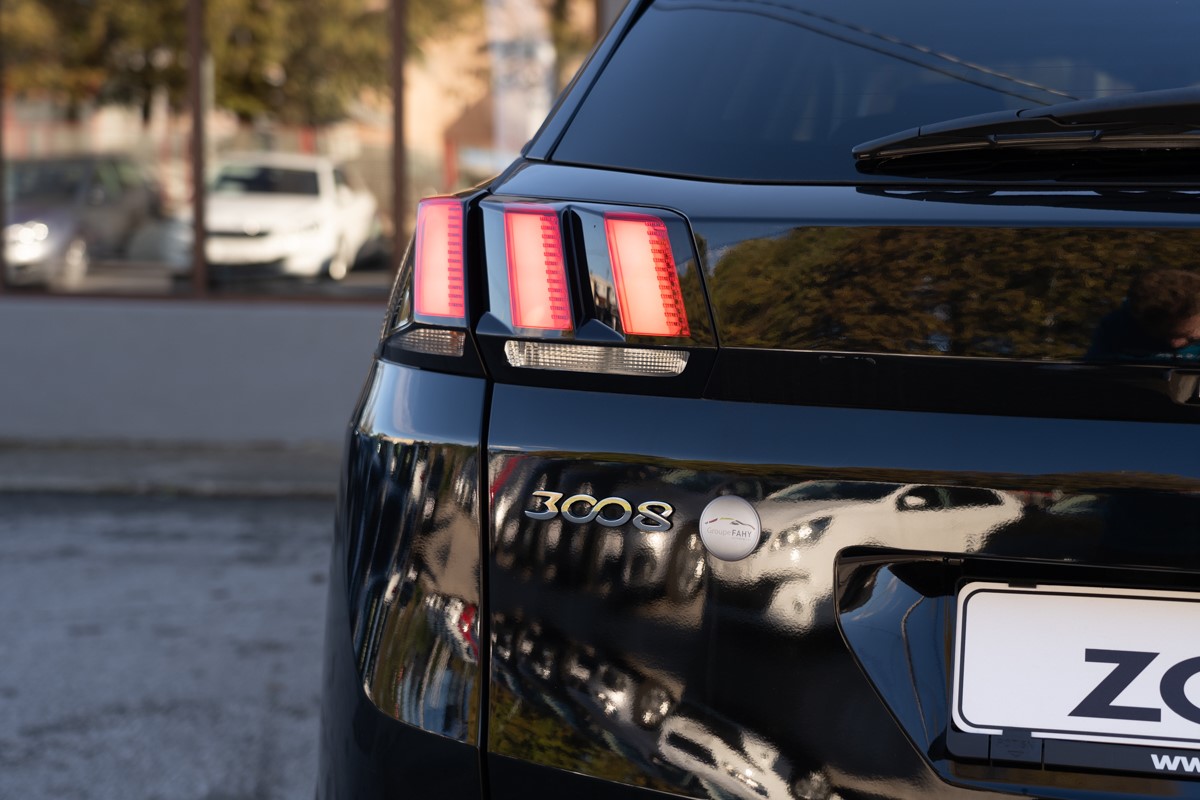 Peugeot 3008 1,5 BlueHDI