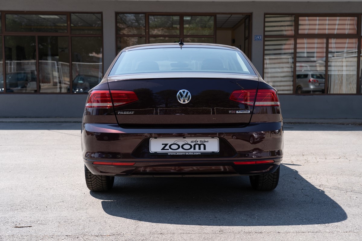 Volkswagen Passat 1.6 TDi BlueMotion Confortline Business DSG7