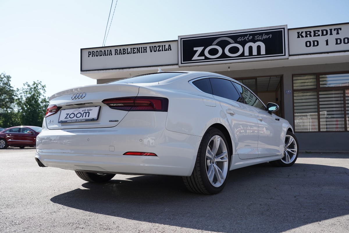 Audi A5
 2.0 TDI QUATTRO