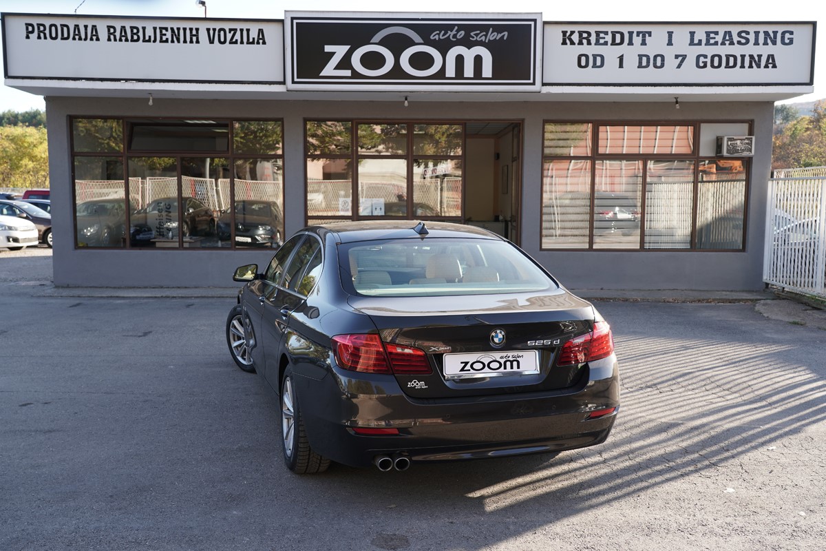BMW
 5-Series 525 D XDRIVE