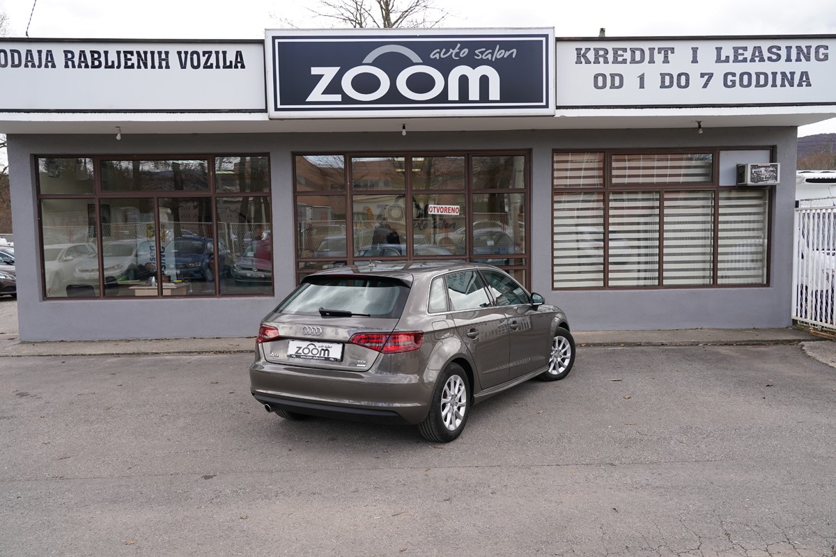 Audi A3
 1,6 TDI