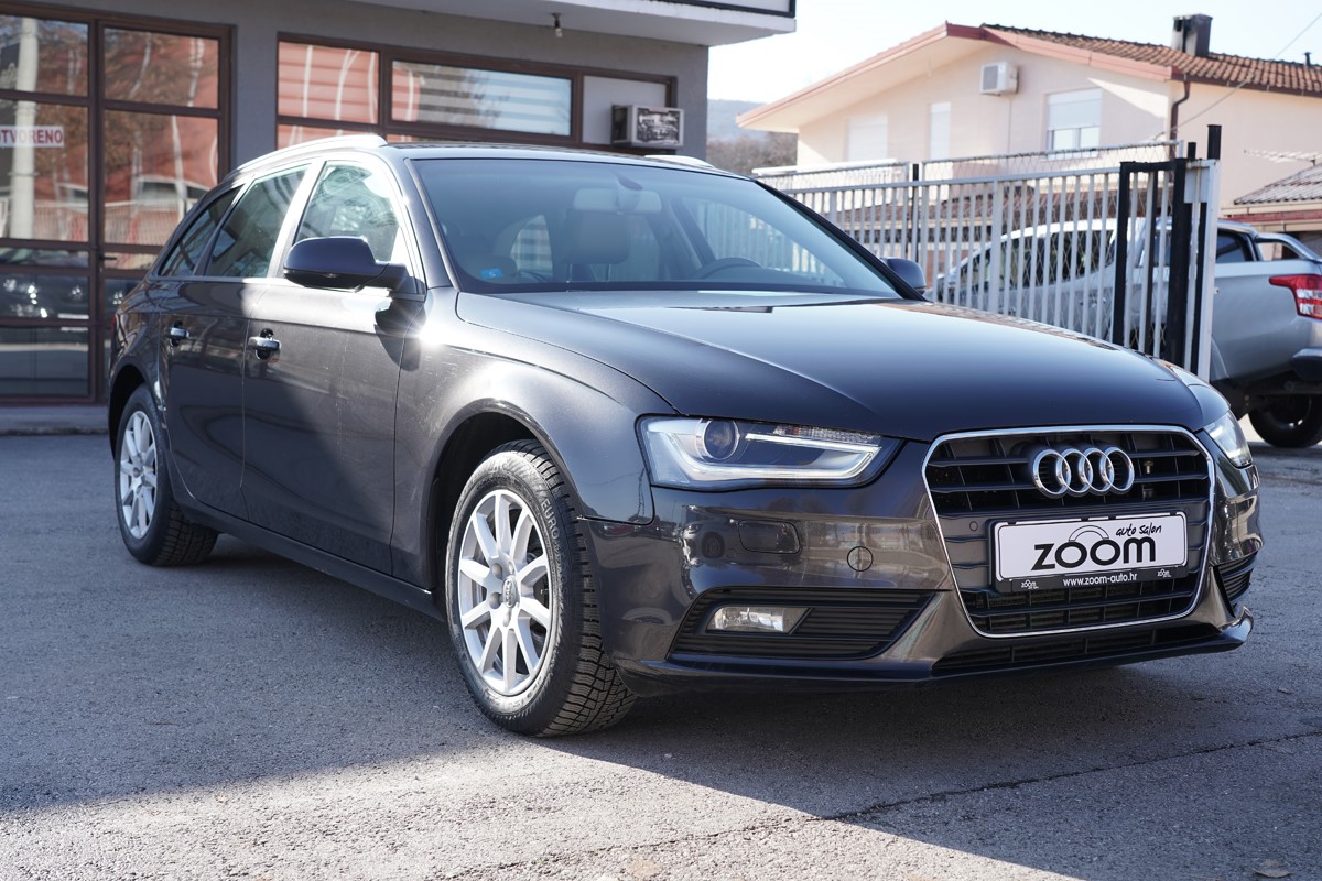 Audi A4
 2.0 TDI