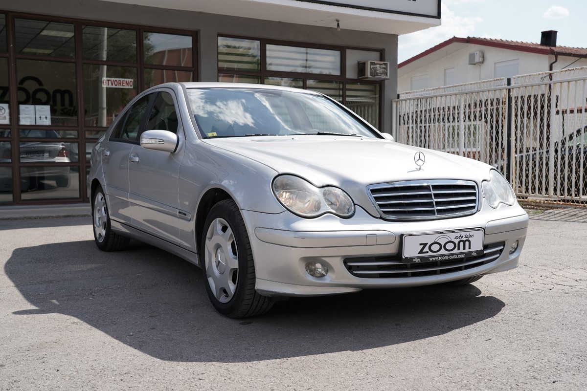 Mercedes-Benz C-Class
 C 200 CDI