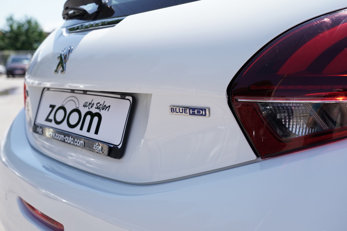 Peugeot 208 1,6 BlueHDI