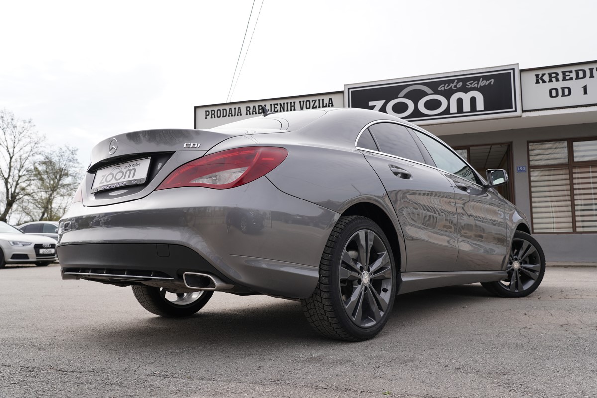 Mercedes-Benz CLA-Class 220 CDI
