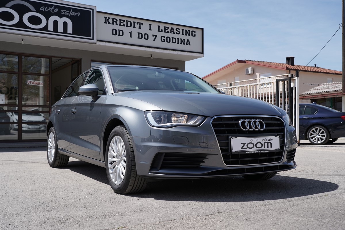 Audi A3
 1.6 TDi S-Tronic Berline Ambiente