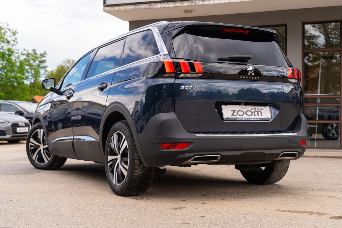 Peugeot 5008 1,5 BlueHDI GTline