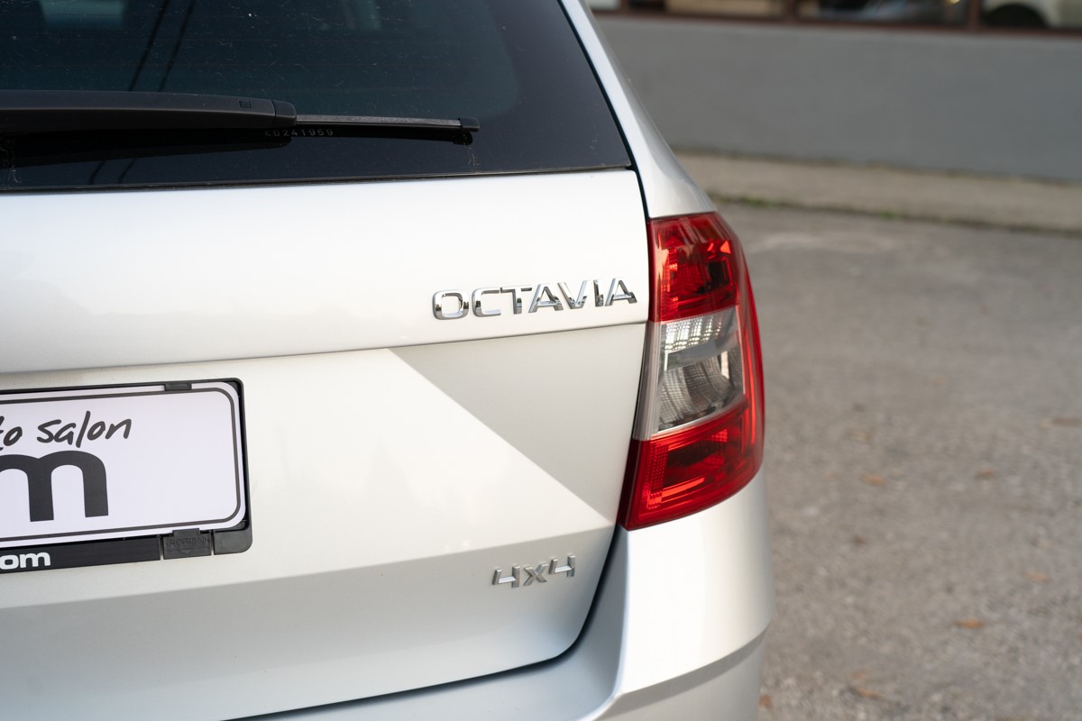 Škoda Octavia Combi 2,0 TDI 4X4