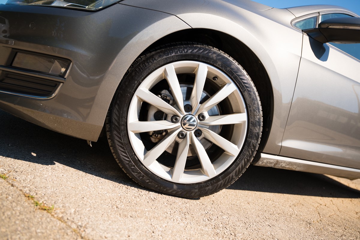 Volkswagen Golf 2.0 TDI DSG Highline