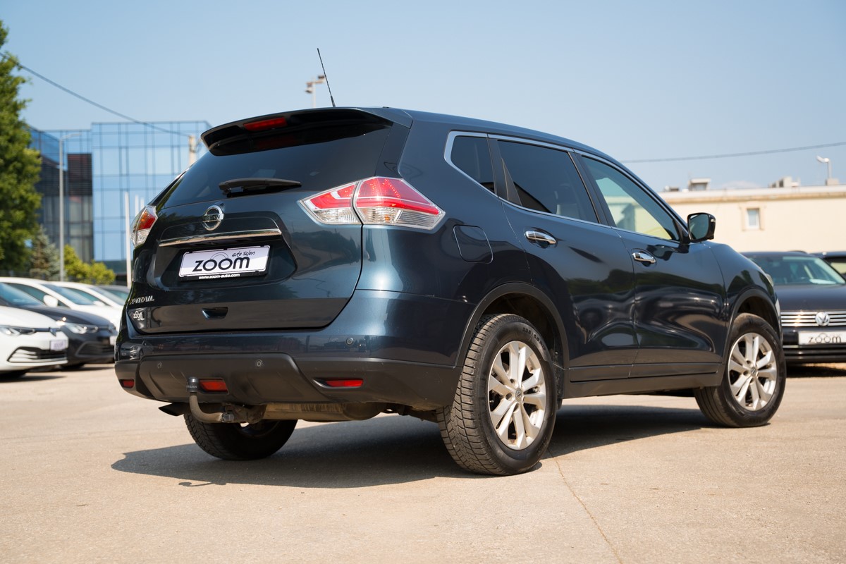 Nissan
 X-TRAIL 1.6 DCI